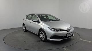 2017 Toyota Corolla ZRE18 Ascent 5D Hatch Photo