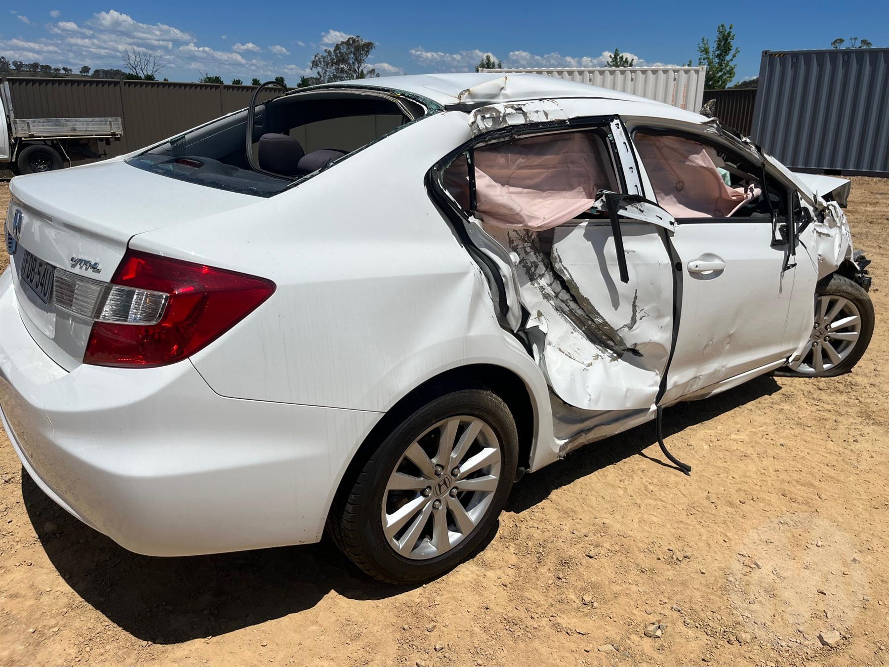 Damaged 2014 Honda Civic VTiL Sedan For Auction in National Online