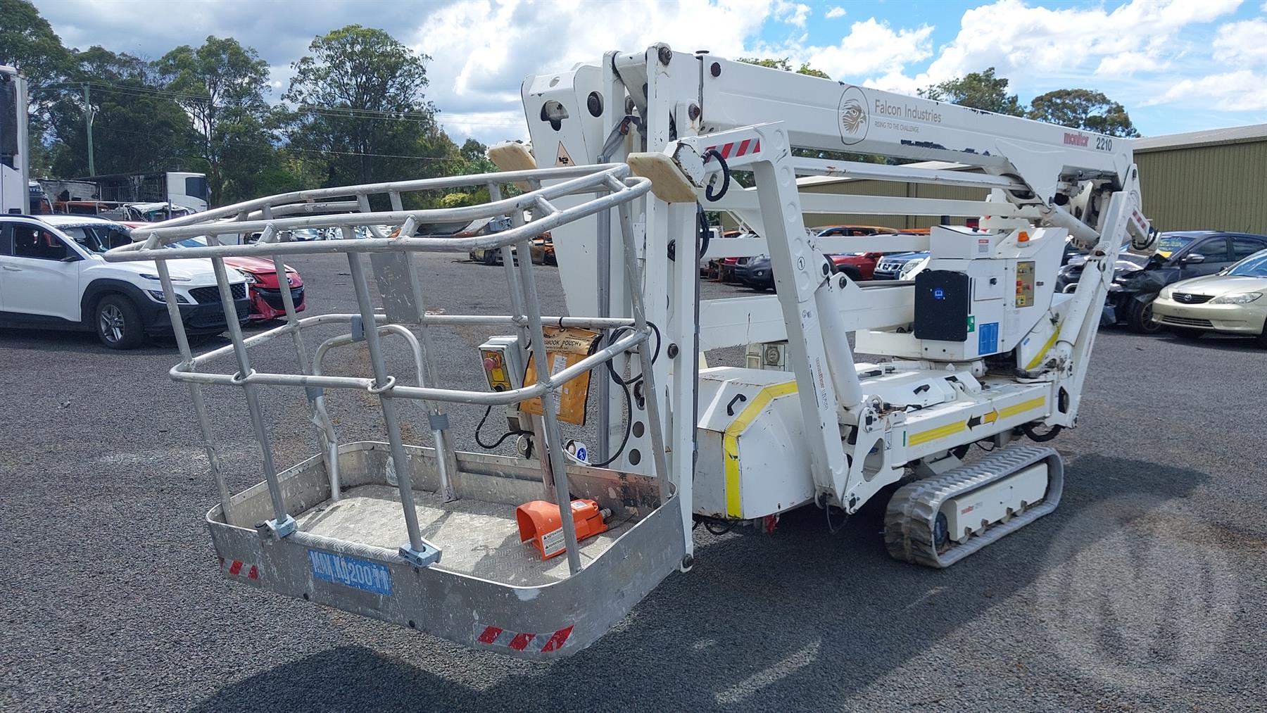 Used 2013 Monitor 2210 Tracked Spider Scissor Lift For Auction in