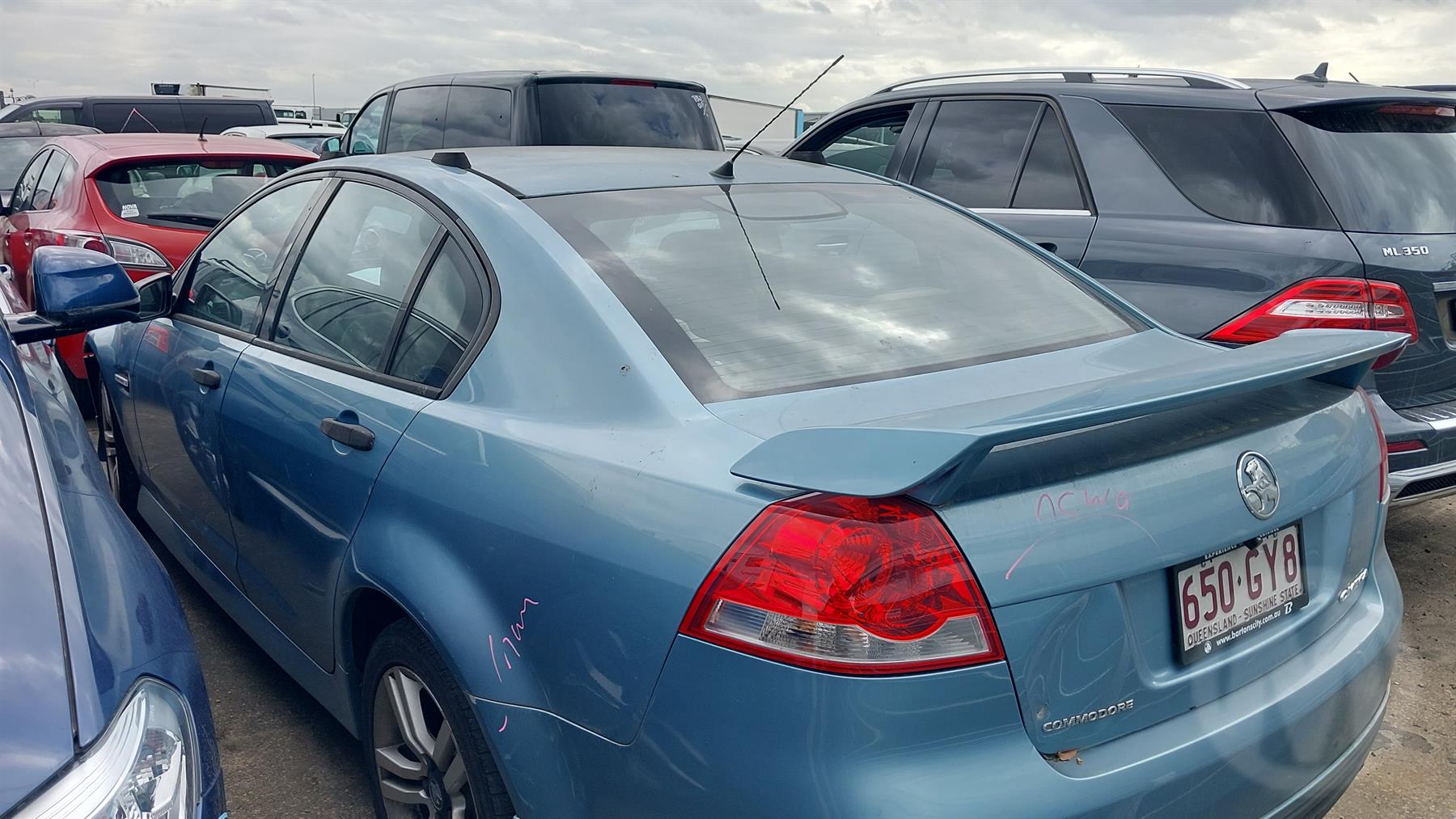 Damaged 2006 Holden Commodore Omega Sedan For Auction in National