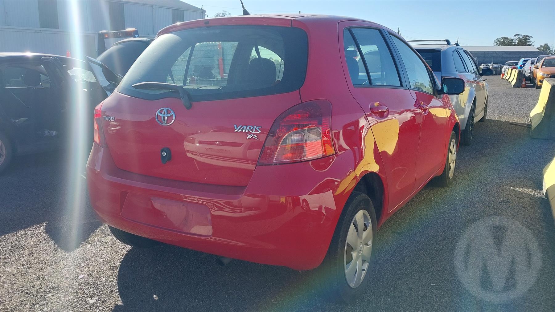 Damaged 2007 Toyota Yaris NCP YR Hatch For Auction in National Online