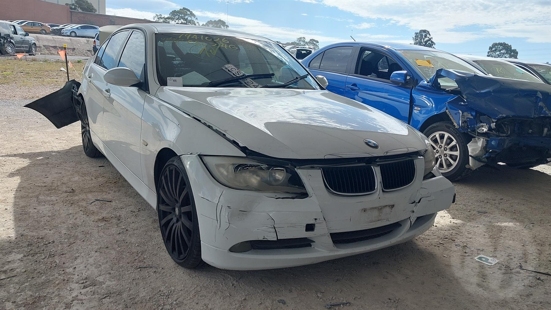 Damaged 2006 BMW 3 Series E90 320i Sedan For Auction in National Online