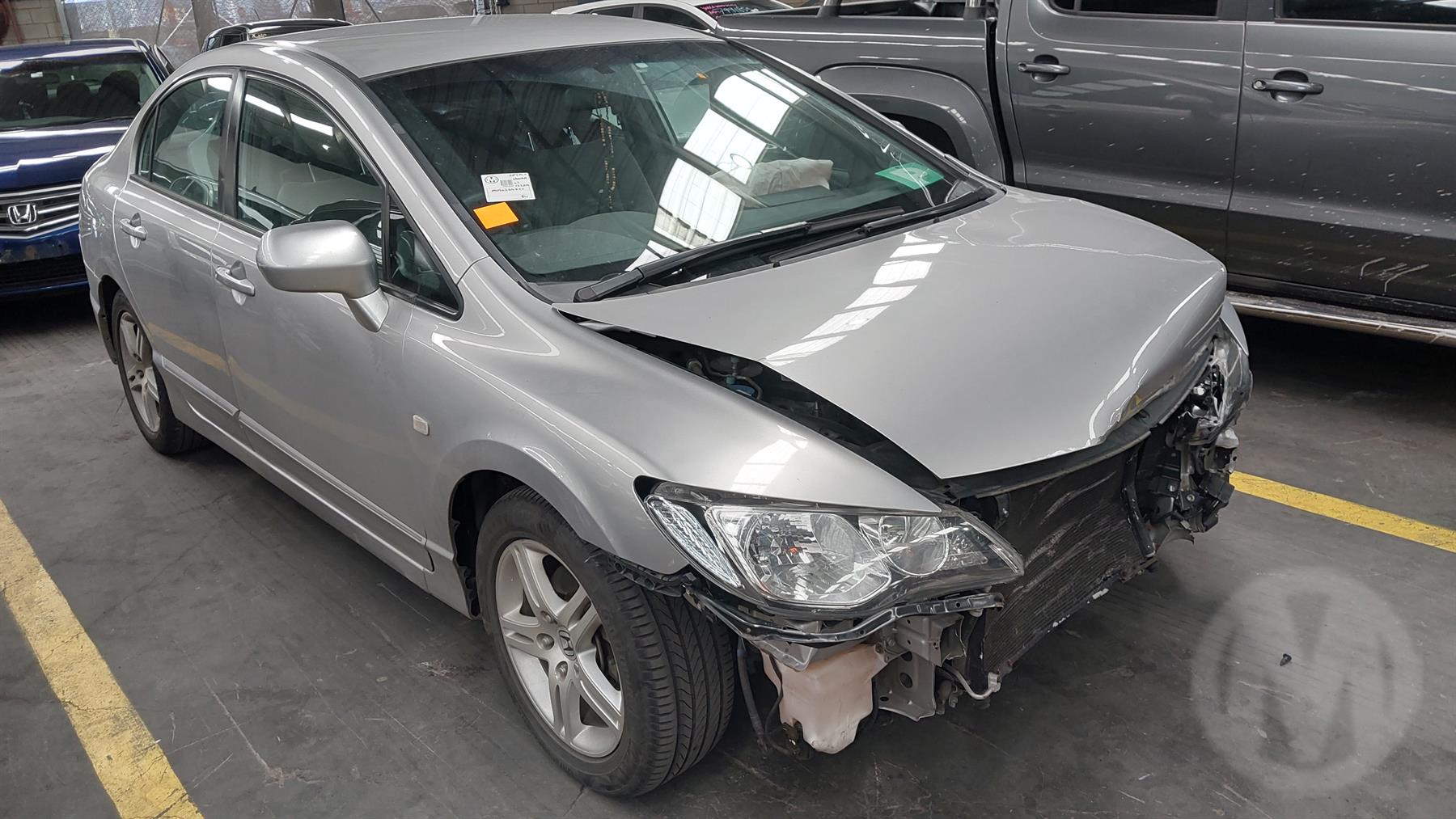 Damaged 2007 Honda Civic VTi Sedan For Auction in National Online