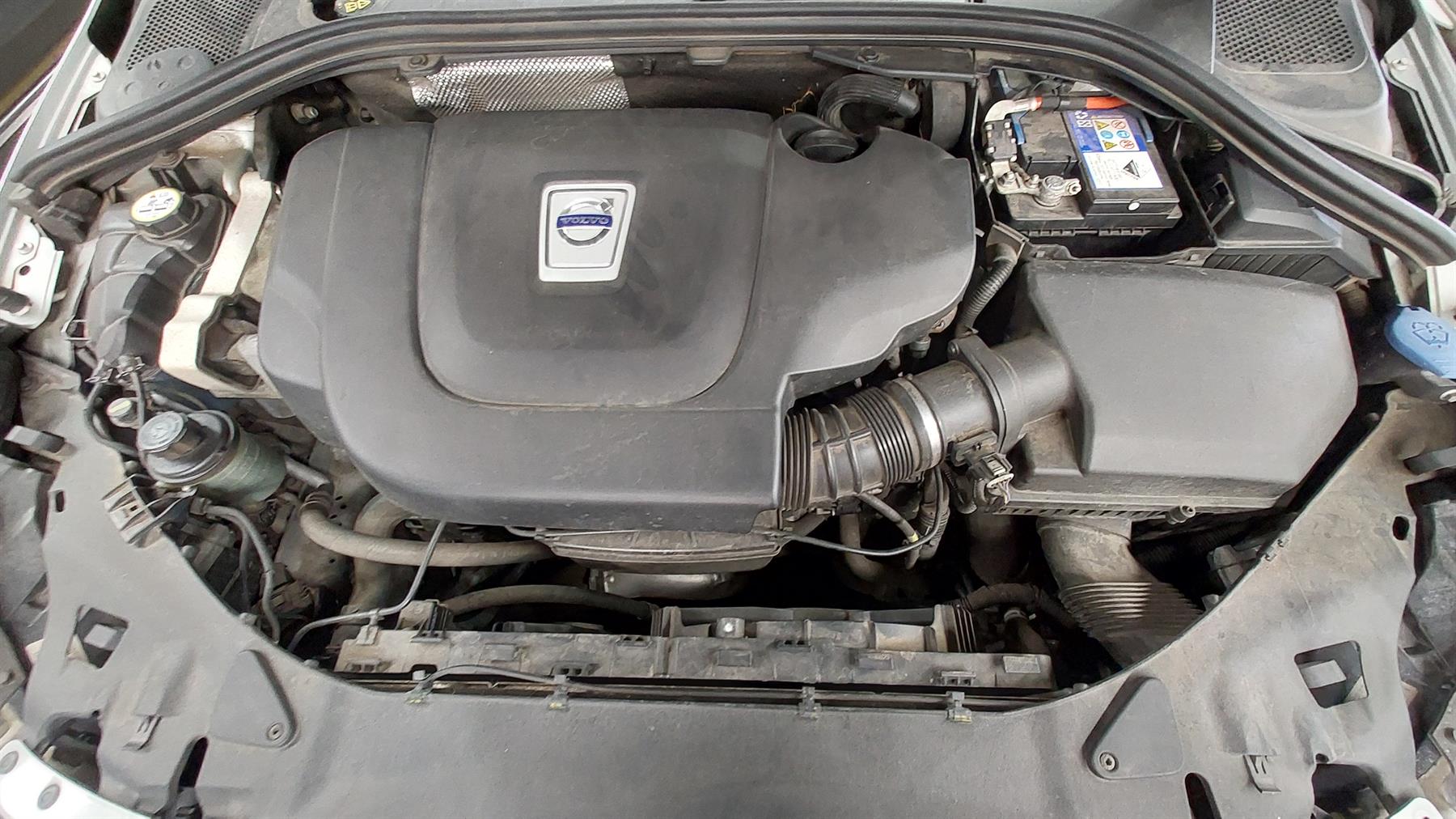 Damaged 2011 Volvo S60 D5 Sedan For Auction in National Online