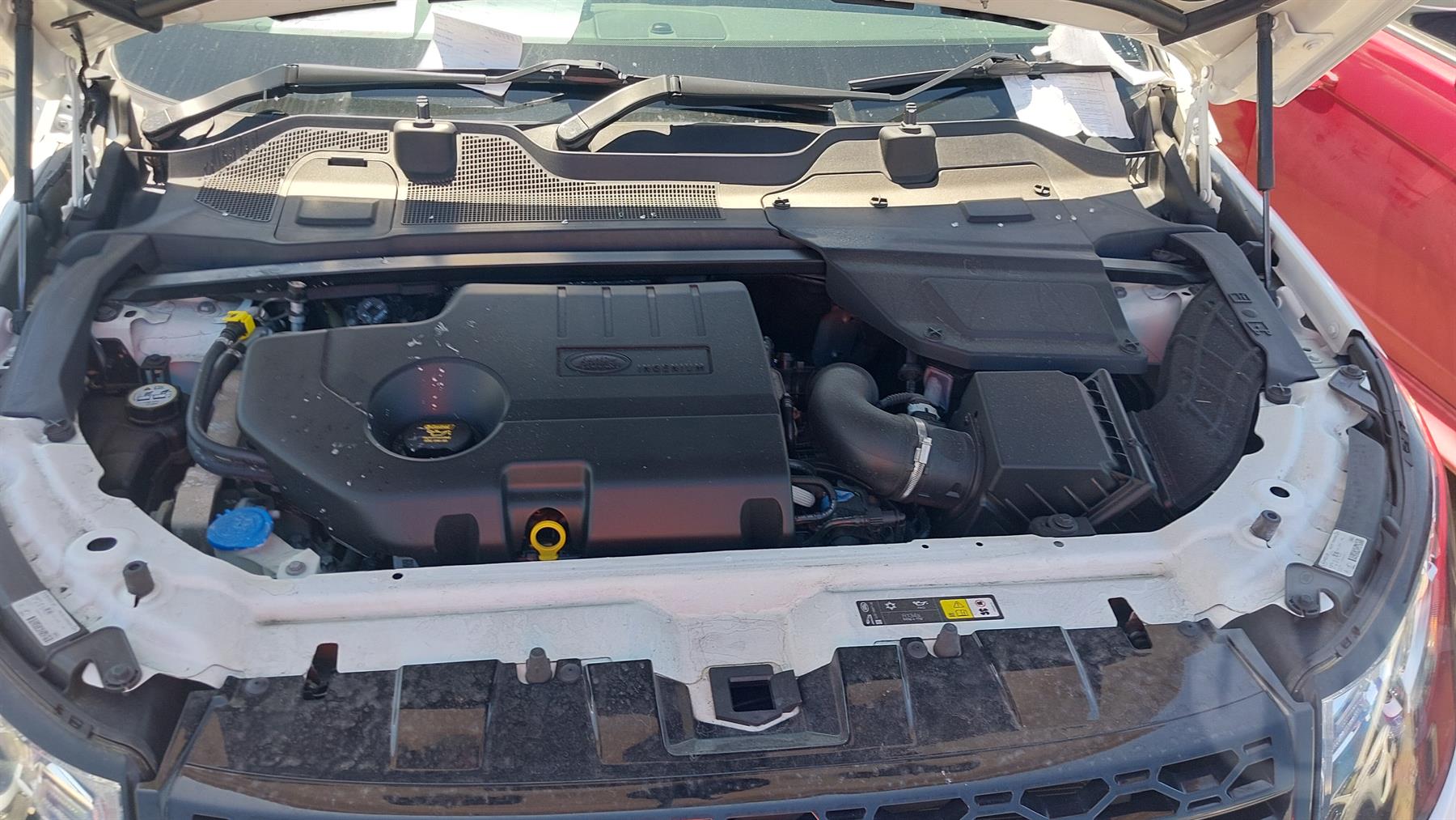 Damaged 2019 Land Rover Discovery Sport L550 TD4 HSE 110kw Station