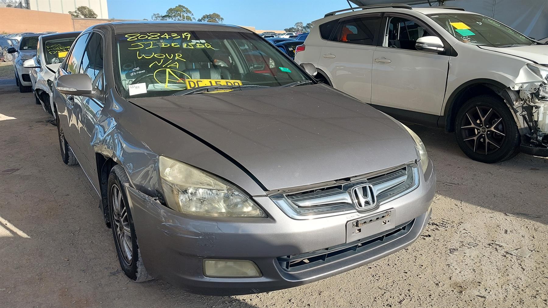 Damaged 2005 Honda Accord V6 Luxury Sedan For Auction in National