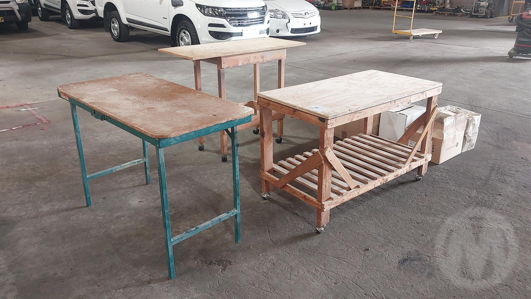 Used Custom Workbenches And Woodworking S Supplies For Auction