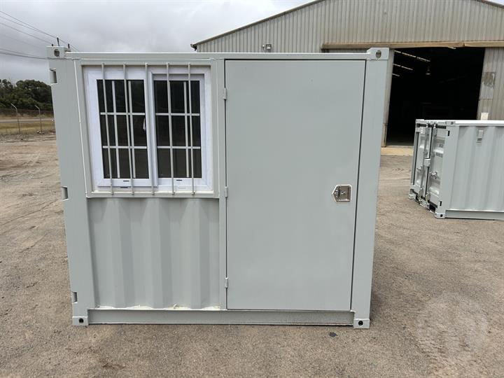 Lazy Owl Image