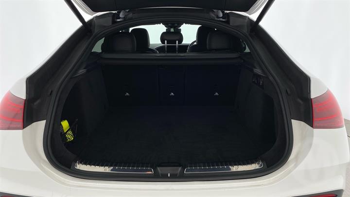 Lazy Owl Image