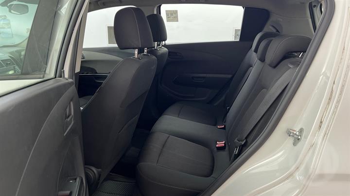 Lazy Owl Image