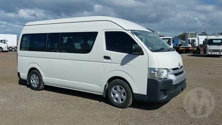 Lazy Owl Image