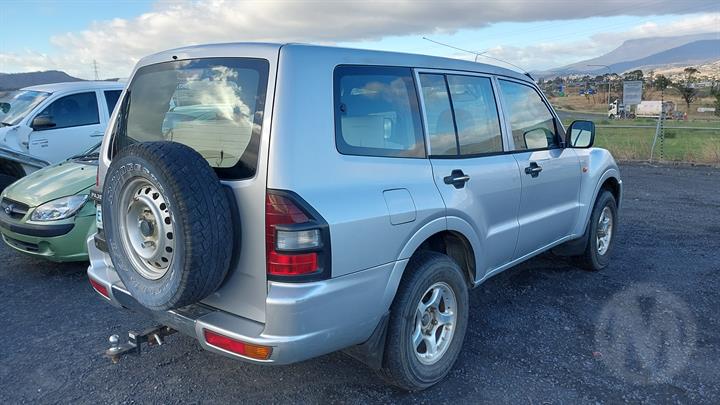 Lazy Owl Image