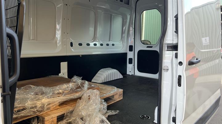 Lazy Owl Image