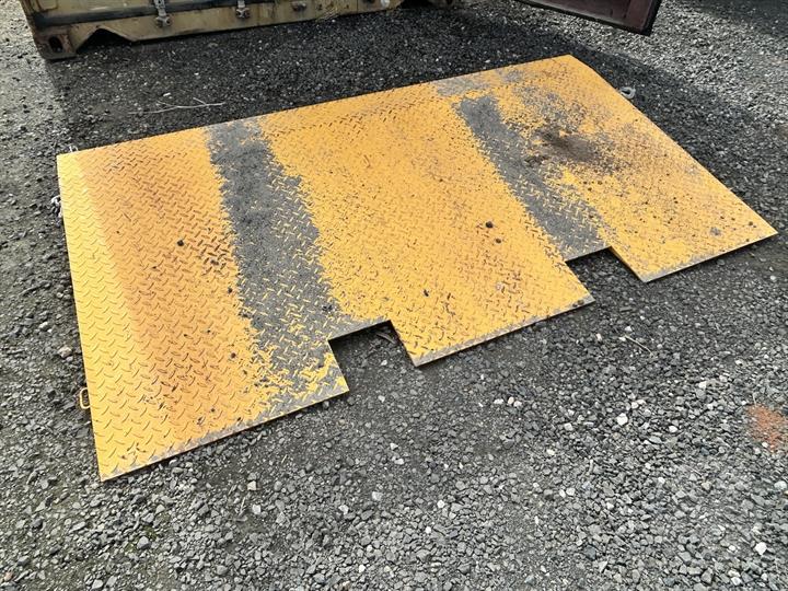 Lazy Owl Image