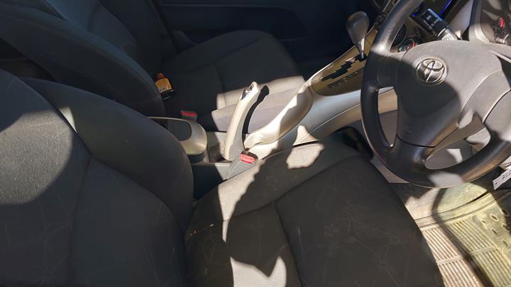 Lazy Owl Image