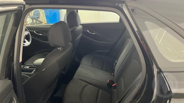 Lazy Owl Image