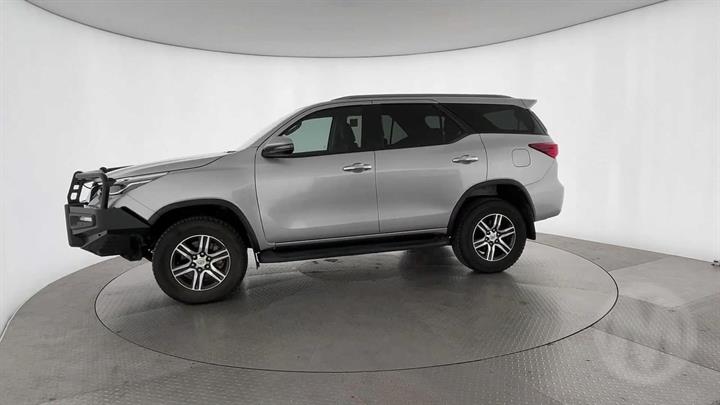 Lazy Owl Image