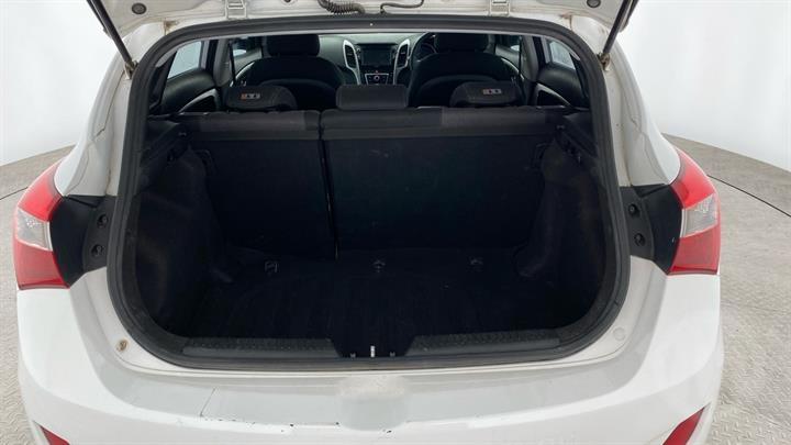 Lazy Owl Image