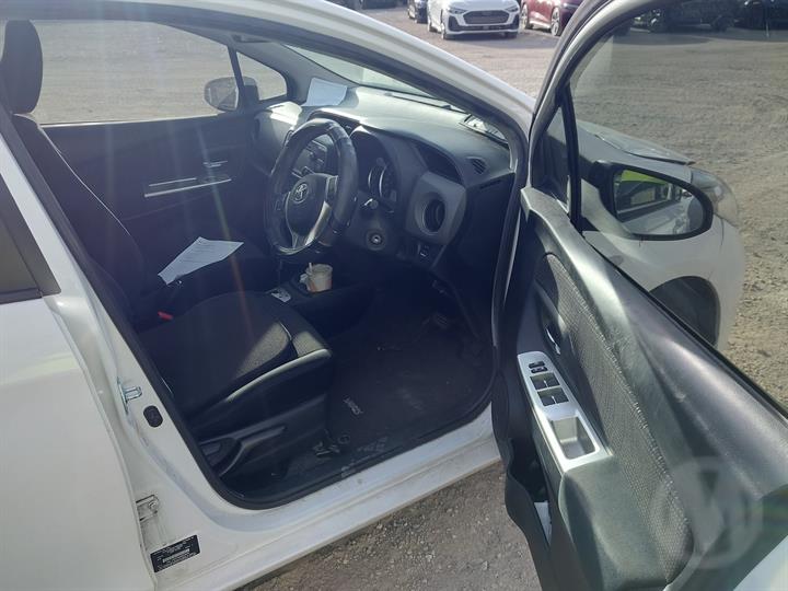 Lazy Owl Image