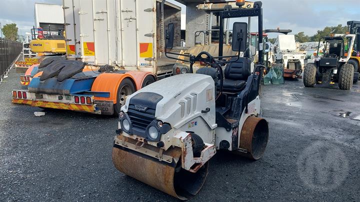 Lazy Owl Image