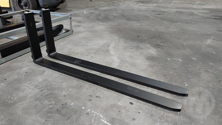 Lazy Owl Image