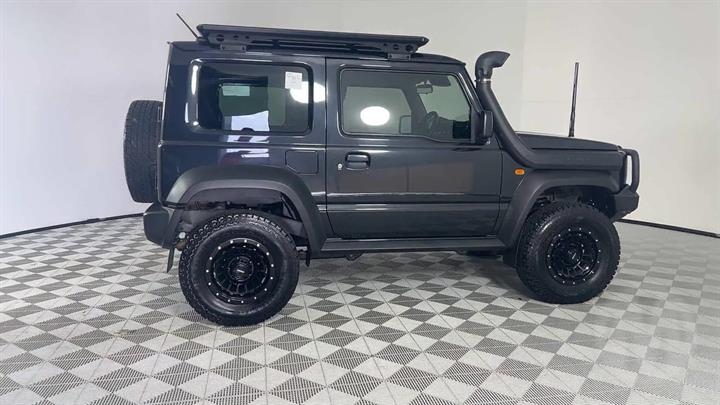 Lazy Owl Image