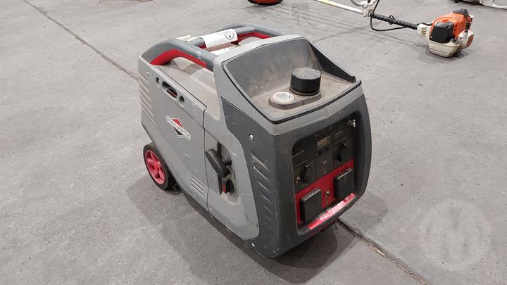Lazy Owl Image