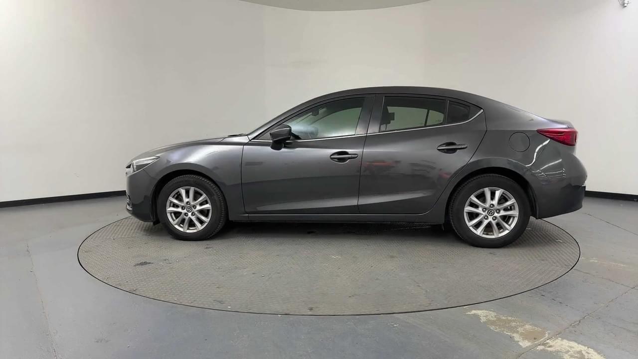 Lazy Owl Image