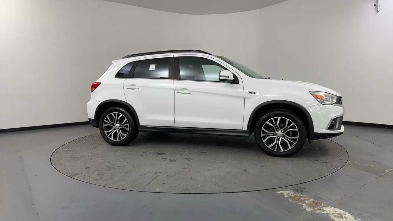 Lazy Owl Image