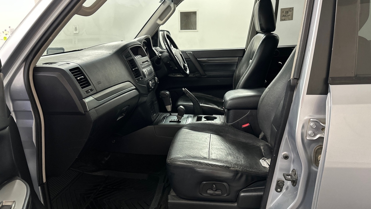 Lazy Owl Image