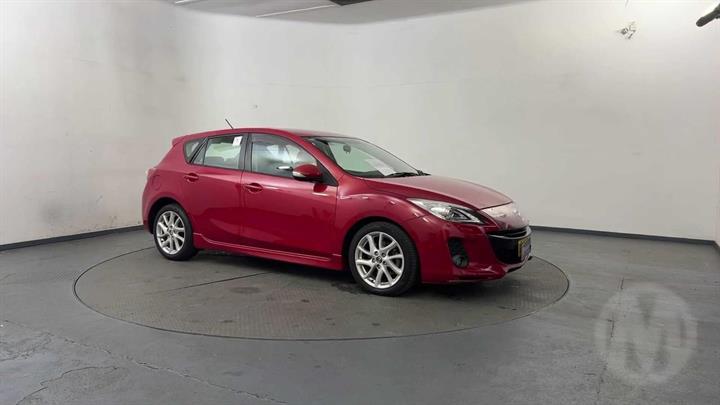 Lazy Owl Image