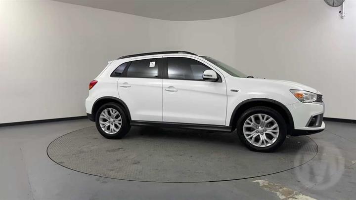 Lazy Owl Image
