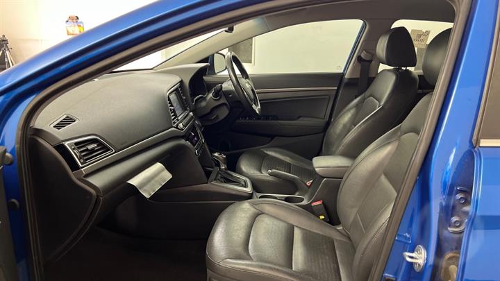 Lazy Owl Image