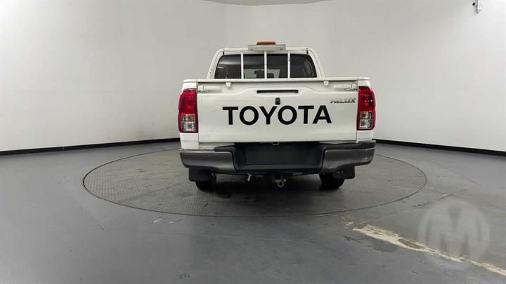 Lazy Owl Image
