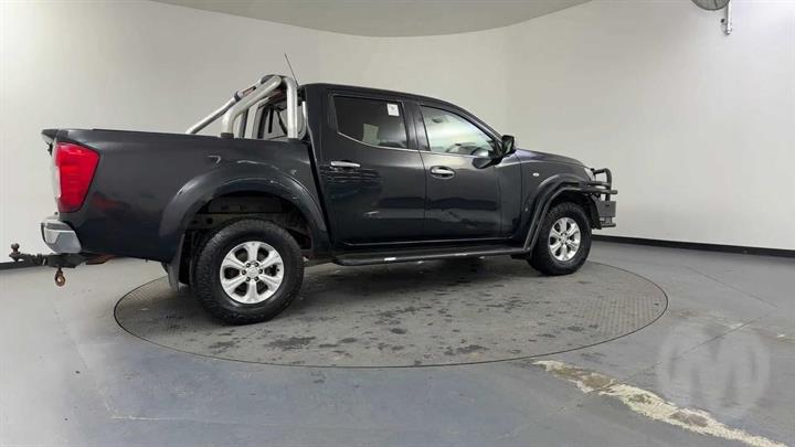 Lazy Owl Image