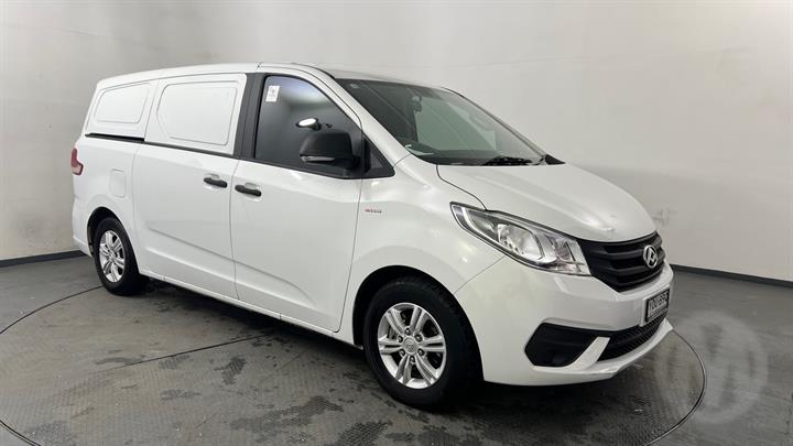 2023 Ldv G10+