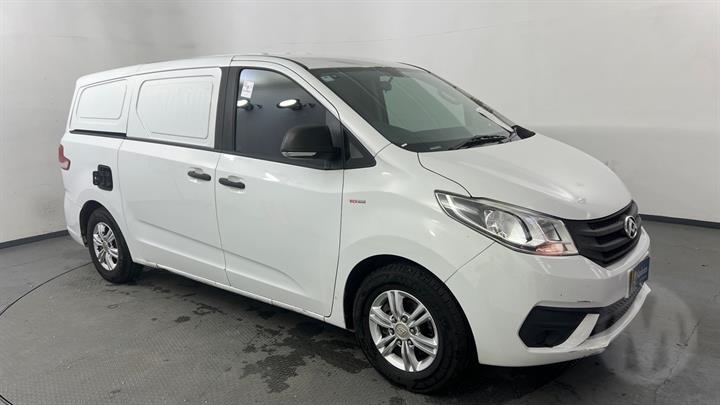 2023 Ldv G10+