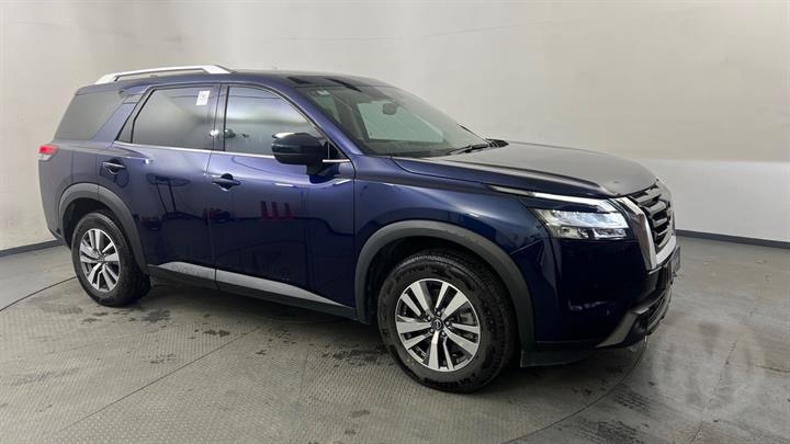 2022 Nissan Pathfinder