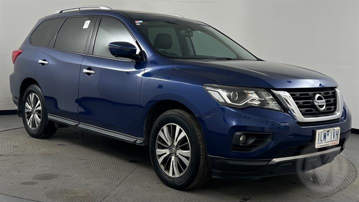 2017 Nissan Pathfinder