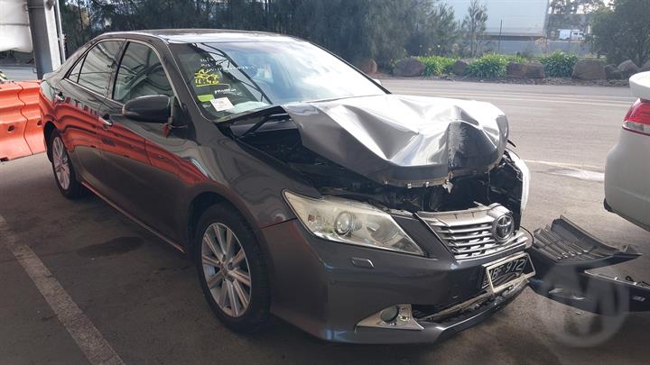 2014 Toyota Aurion