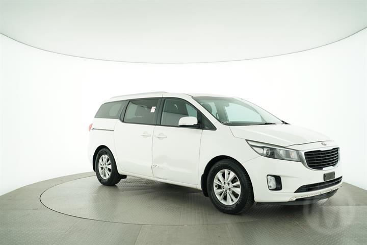 2017 Kia Carnival