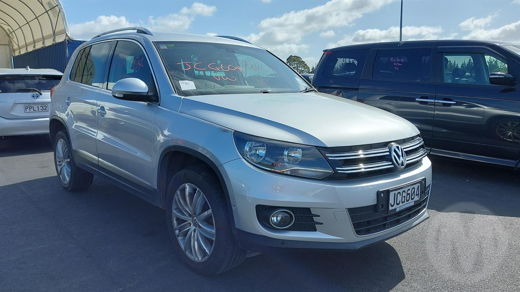 Damaged 2015 Volkswagen Tiguan TDI 103kw 7dsg Hatch Accident Damaged