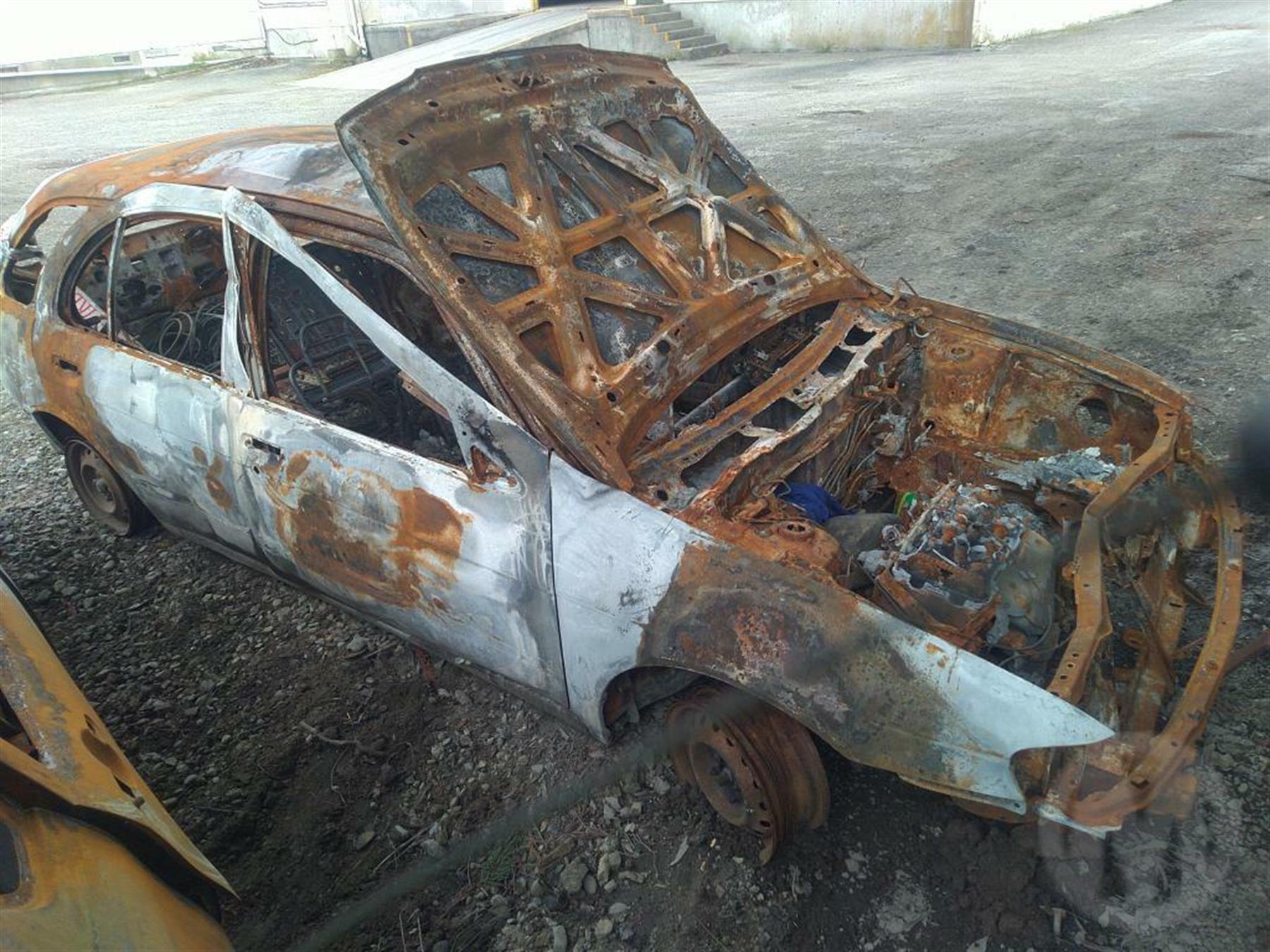 Damaged 1998 Nissan Pulsar Hatch Accident Damaged Hatch and Salvage