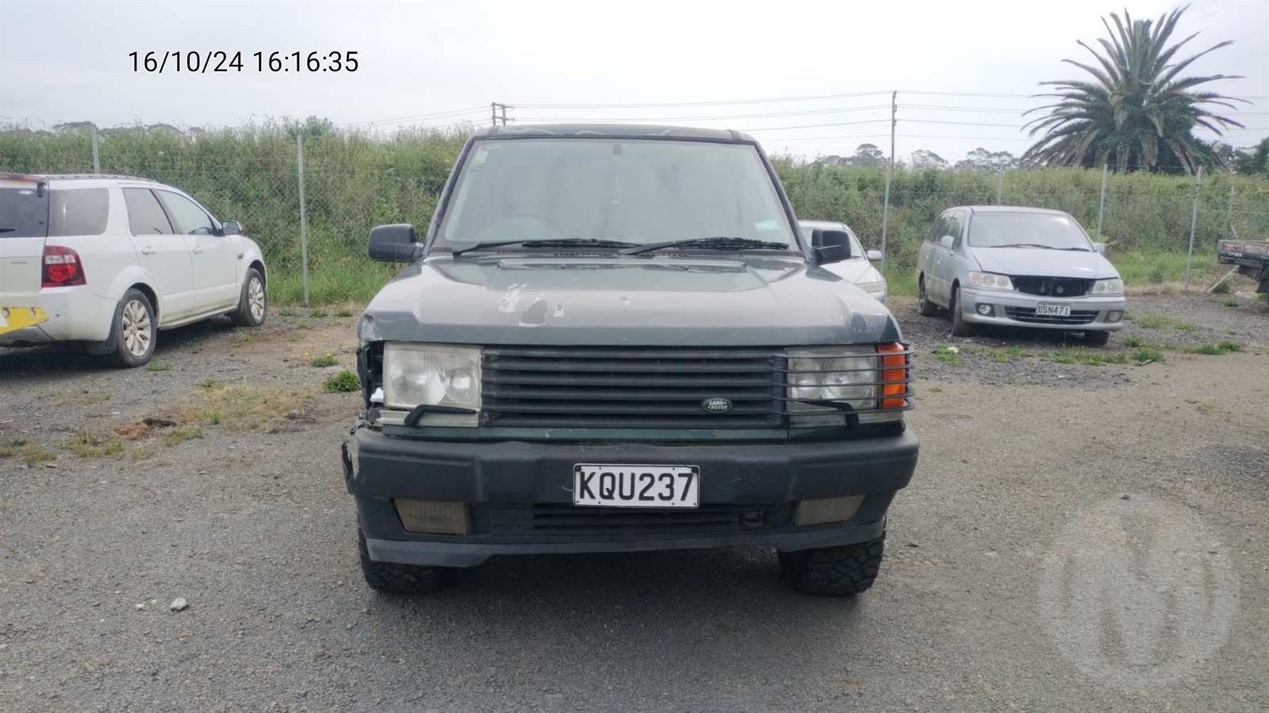 Damaged 1998 Land Rover Range Rover Station Wagon Accident Damaged