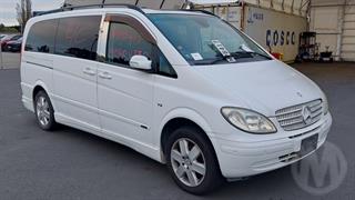 2007 Mercedes-Benz V350 Station Wagon Photo