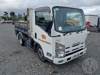 2008 Isuzu ELF Tipper Tipper GCM 7,000kg Photo