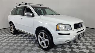 2012 Volvo XC90 T5 5D Station Wagon Photo