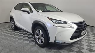 2016 Lexus NX300H 5D Hatch Photo