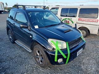 2004 Toyota RAV4 1.8 Hatch Photo