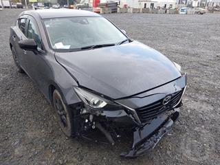 2016 Mazda Axela Hatch Photo